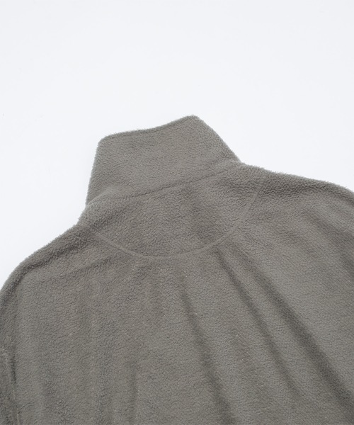 F/CE. (エフシーイー)の「F/CE. PRIMALOFT ACTIVE EVOLVE PULLOVER / エフシーイー プリマロフト アクティブエヴォルブプルオーバー(Tシャツ/カットソー・メンズ・ブラック/グレー・SMALL/MEDIUM/LARGE/X-LARGE)」の14枚目の写真