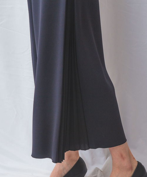 NARACAMICIE(ナラカミーチェ)の「【NARACAMICIE】サイドプリーツパンツ(その他パンツ・レディース・ダークグレー/グレー・M/XL)」の14枚目の写真