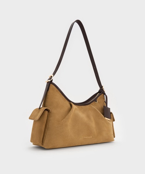 Charles & Keith Khai カイ スエードショルダーバッグ 完売 Charles & Keith Khai カイ スエードショルダーバッグ 完売 Khai