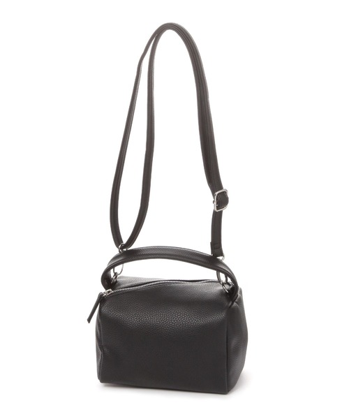 LAKOLE(ラコレ)の「ソフトスクエアミニ2WAYショルダーバッグ / 574755(ショルダーバッグ・レディース・レッド/オフホワイト/ブルー/ブラック・FREE)」の9枚目の写真