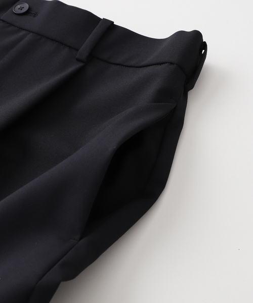 ATON（エイトン）の「ATON (エイトン) WOOL TROPICAL LOOSE FIT PANTS（スラックス・メンズ・ブラック・4）」の3枚目の写真