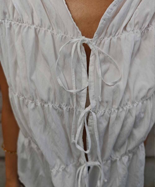 esutoreja（エストレジャ）の「シャーリングリボンブラウス（シャツ/ブラウス・レディース・ブラック/ホワイト・FREE）」の15枚目の写真