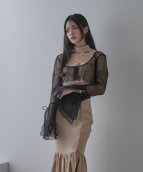 M DOLLY(エムドリー)の「*M DOLLY original* sheer pleats cardigan/シアープリーツカーディガン(カーディガン/ボレロ・レディース・アイボリー/ブラック・FREE)」の11枚目の写真