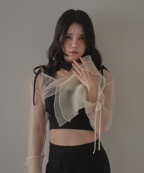 M DOLLY(エムドリー)の「*M DOLLY original* sheer pleats cardigan/シアープリーツカーディガン(カーディガン/ボレロ・レディース・アイボリー/ブラック・FREE)」の4枚目の写真