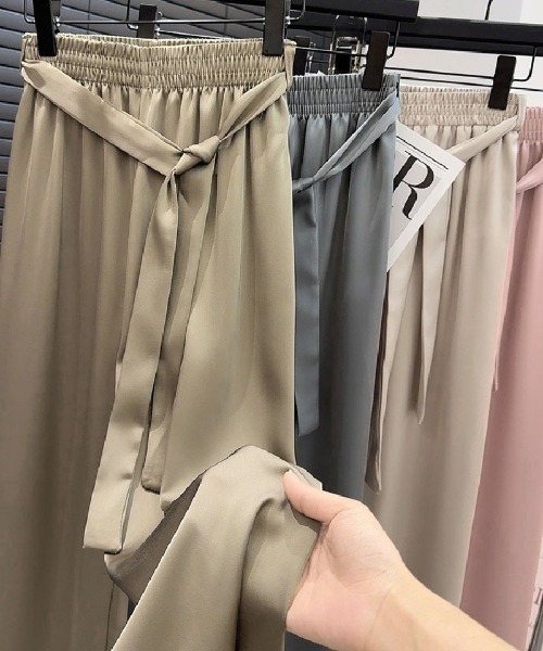 shoppinggo(ショッピングゴー)の「夏服 ワイドパンツ サマーパンツ ストレート ウエストゴム ズボン ゆったり リラックスパンツ(スラックス・レディース・ベージュ/キャメル/ピンク/グレー/カーキ/ブラック・M)」の11枚目の写真