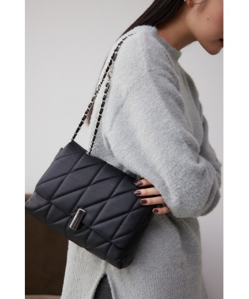 フェイクレザーキルティングバッグ（ショルダーバッグ）｜AZUL BY