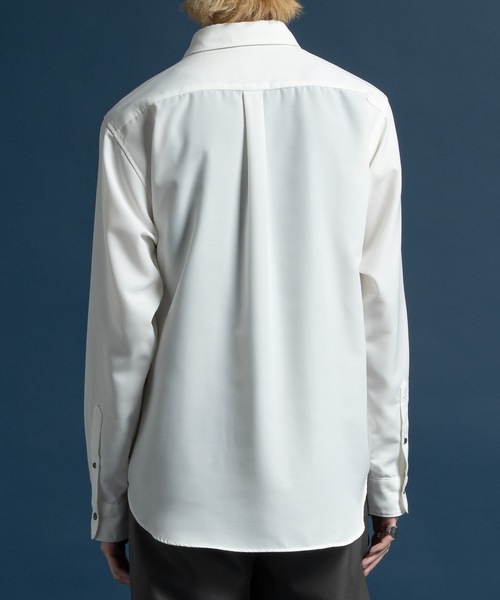 CASPER JOHN（キャスパージョン）の「Imitation cupra sharp shirts / イミテーションキュプラシャープシャツ（シャツ/ブラウス・メンズ・ブラック/ホワイト/ブルー/チャコールグレー・SMALL/X-SMALL/LARGE/MEDIUM）」の19枚目の写真