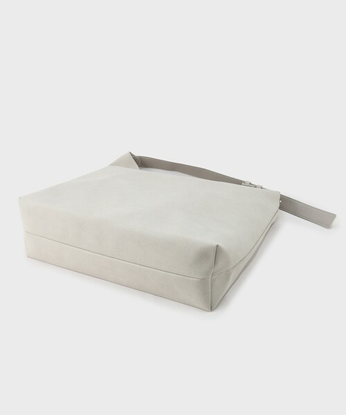 THE SHOP TK (ザ ショップ ティーケー )の「トライアングルトートバッグ(トートバッグ・レディース・キャメル/ブラック/ナチュラル・00)」の11枚目の写真