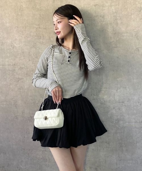 SHEPP（シープ）の「【お気に入り数5千人突破!/新色アイボリー・グレー追加】ボーダー ヘンリーネック ロンT/長袖（Tシャツ/カットソー・レディース・ブラック/ベージュ/アイボリー/グレー・M/S）」の10枚目の写真