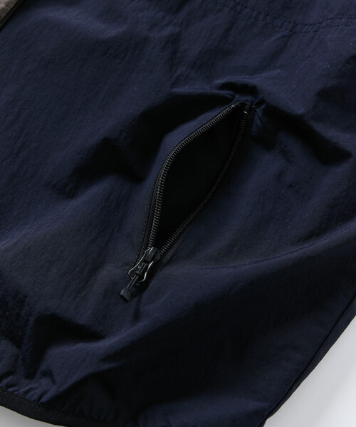 FREAK'S STORE（フリークスストア）の「限定展開 リラックスフィット ナイロン フリース リバーシブル ジップアップベスト（その他アウター・メンズ・ブラック/オリーブ/ネイビー/スミクロ・LARGE/MEDIUM/SMALL）」の22枚目の写真
