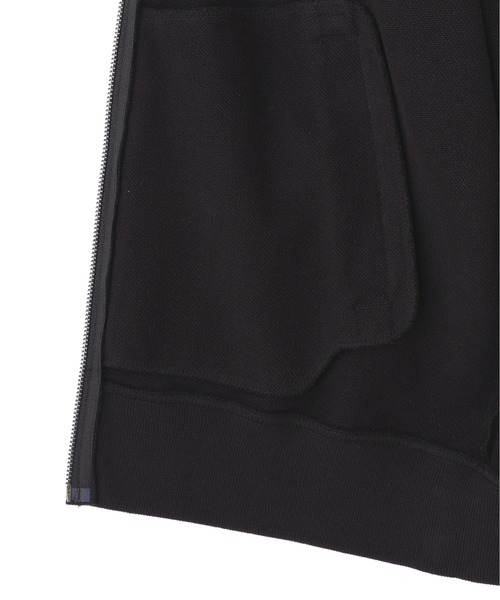 AVIREX(アヴィレックス)の「《直営店限定》CAMP LEJEUNE PATCHED STAND ZIP SWEAT / キャンプ レジューン パッチド スタンドジップ スウェット / AVIREX / アヴィレックス(スウェット・メンズ・グレー/オリーブ/ブルーグレー/ブラック・X-LARGE/LARGE/MEDIUM/XX-LARGE)」の20枚目の写真