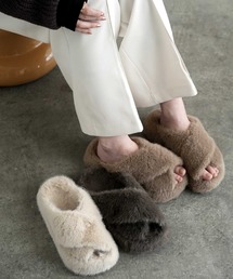 Bulue.（ブルー）の「【Bulue.】フェイクファークロスサンダル（サンダル）」