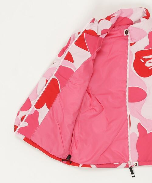 A BATHING APE(アベイシングエイプ)の「ABC CAMO STITCHING DOWN JACKET(ダウンジャケット/コート・キッズ・ブルー/ピンク/グリーン・160/150)」の7枚目の写真