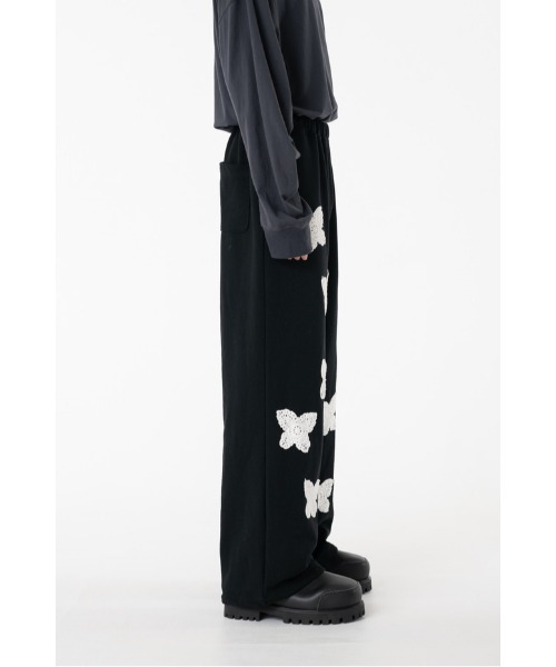 DISCOVERED（ディスカバード）の「BUTTERFLY CROCHET SWEAT PANTS（スウェットパンツ・メンズ・グレー/ブラック・SMALL/LARGE）」の15枚目の写真