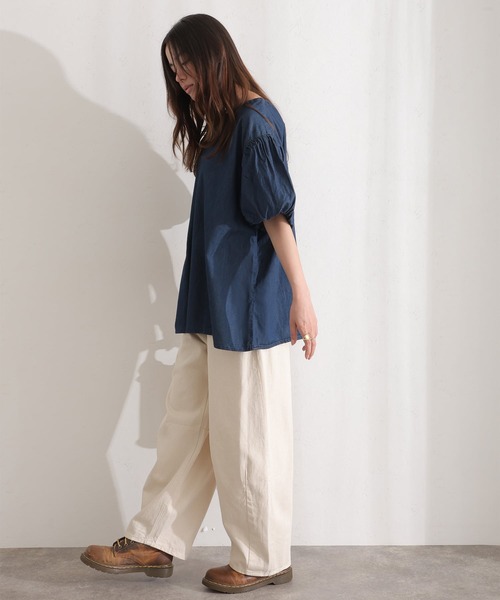 ElegChic（エレグシック）の「エアリーデニム 袖パフスリーブシャツ（Tシャツ/カットソー・レディース・ネイビー/ネイビー系・4L/M/XL）」の4枚目の写真