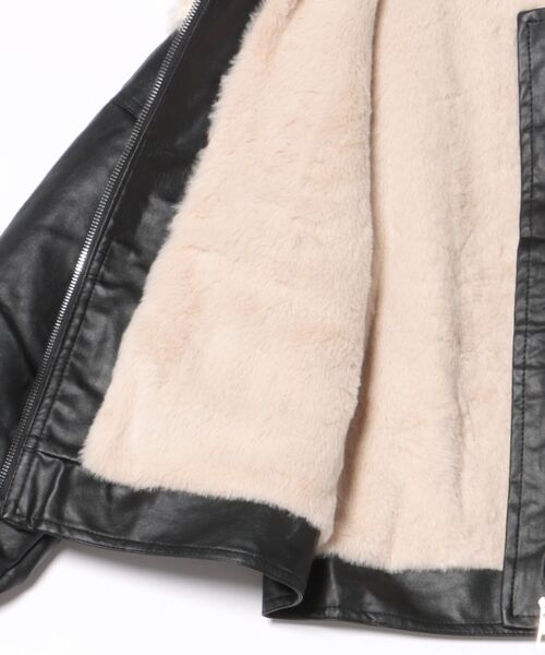 Ritzy（リッツィー）の「フェイクレザー 襟ボア切り替え ブルゾン（ブルゾン・レディース・ブラック・M/L/XL）」の12枚目の写真
