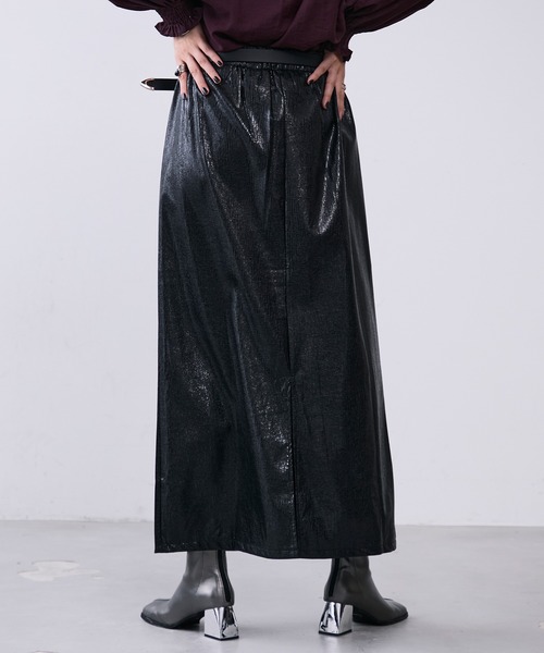 MONOe（モノエ）の「フェイクレザーメタルロングスカート（スカート・レディース・ホワイト/ボルドー/ブラック・SMALL/MEDIUM）」の12枚目の写真
