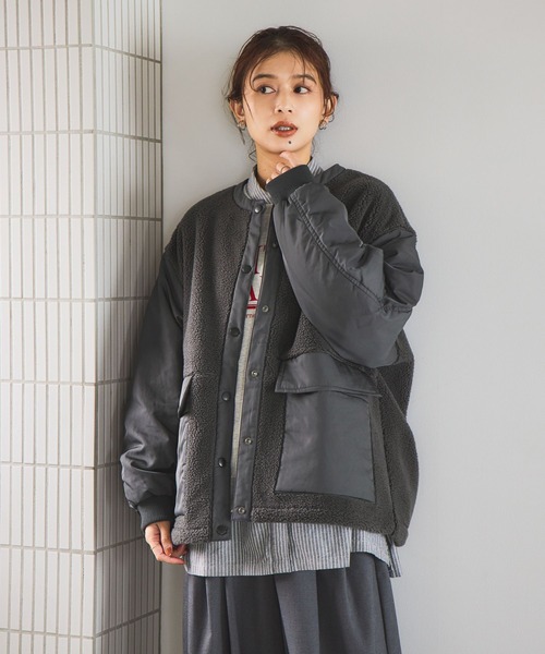 studio CLIP（スタディオクリップ）の「ノーカラー切り替えボアブルゾン（その他アウター・レディース・チャコール/アイボリー/ベージュ・FREE）」の4枚目の写真