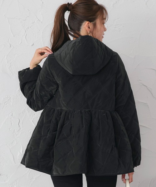 RUIRUE BOUTIQUE(ルイルエブティック)の「グロスタフタ×サーモ・アリーナ | 洗える | キルティング フーディー ショートコート ( パール / リボン ) | アウター / コート / キルティングコート(その他アウター・レディース・ブラック/ブラック系1・L/M)」の6枚目の写真