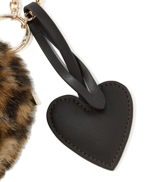 NATURAL BEAUTY BASIC（ナチュラルビューティーベーシック）の「◇トリプルハートチャーム（チャーム・レディース・レッド/ブラウン系その他2・ﾌﾘ-）」の13枚目の写真