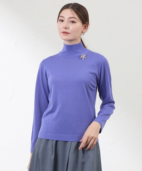 amaca(アマカ)の「マイベーシックプルオーバー(ニット/セーター・レディース・ネイビー/ベージュ/ダークネイビー/ブルー・38/40)」の3枚目の写真