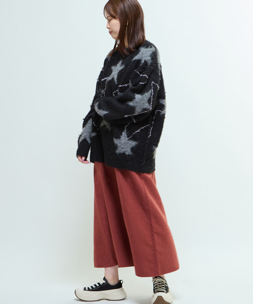 CONVERSE TOKYO(コンバーストウキョウ)の「STAR★ ALLOVER STITCH KNIT PULLOVER(ニット/セーター・レディース・ブラック/グレー/ブルー・SMALL/MEDIUM)」の9枚目の写真