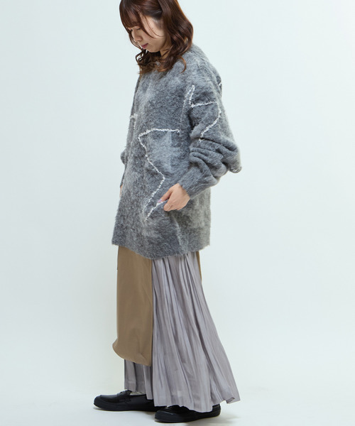 CONVERSE TOKYO(コンバーストウキョウ)の「STAR★ ALLOVER STITCH KNIT PULLOVER(ニット/セーター・レディース・ブラック/グレー/ブルー・SMALL/MEDIUM)」の21枚目の写真