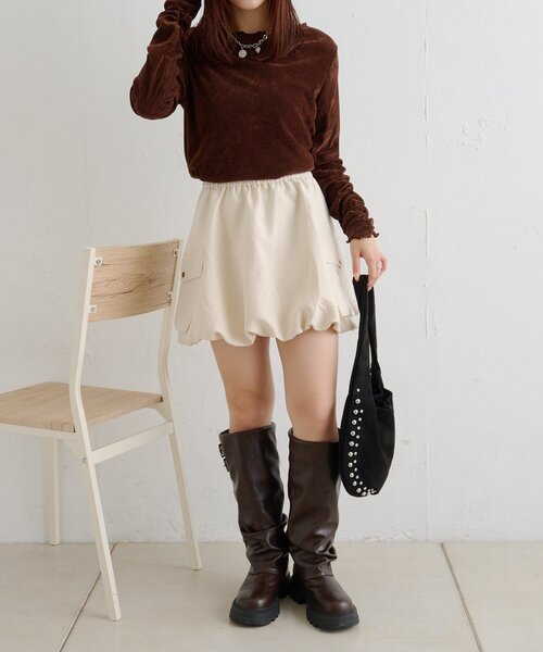 w closet（ダブルクローゼット）の「バルーンカーゴスカート（スカート・レディース・カーキ/ブラック/アイボリー・FREE）」の8枚目の写真