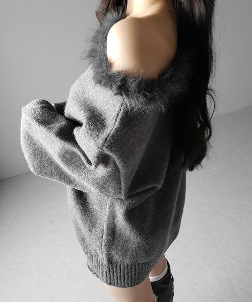 me+em select(ミームセレクト)の「【 ニットセットアップ 】フェイクファーワンショルオーバーニット + ニットショートパンツ SET / fake fur one-shoulder over knit + knit short pants SET(セットアップ・レディース・ダークグレー/ブラック・FREE)」の10枚目の写真