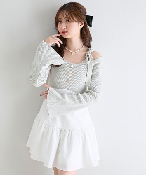 MAJESTIC LEGON(マジェスティックレゴン)の「ショルダーリボンコルセットミニワンピ(ワンピース・レディース・グレー/アイボリー/ブラック・MEDIUM)」の14枚目の写真