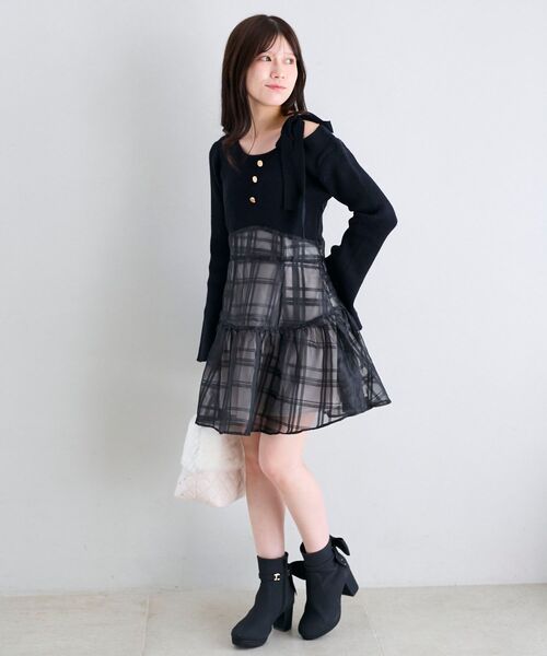 MAJESTIC LEGON(マジェスティックレゴン)の「ショルダーリボンコルセットミニワンピ(ワンピース・レディース・グレー/アイボリー/ブラック・MEDIUM)」の20枚目の写真