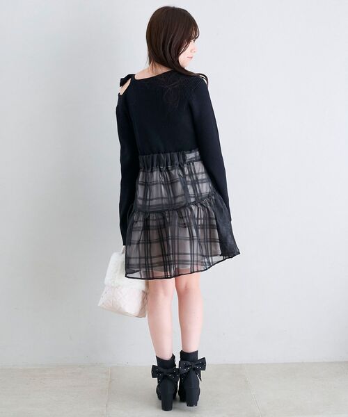 MAJESTIC LEGON(マジェスティックレゴン)の「ショルダーリボンコルセットミニワンピ(ワンピース・レディース・グレー/アイボリー/ブラック・MEDIUM)」の21枚目の写真