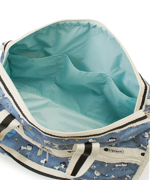 LeSportsac（レスポートサック）の「DELUXE MED WEEKENDER ピーナッツハッピーパルズ（ボストンバッグ・レディース・ブルー・FREE）」の4枚目の写真