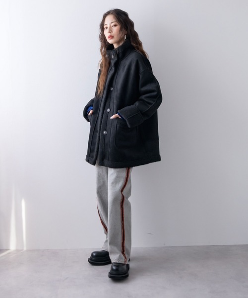 bohmal（ボマール）の「フェイクムートンスタンドジャケット（その他アウター・レディース・ブラック/チャコールグレー・FREE）」の5枚目の写真