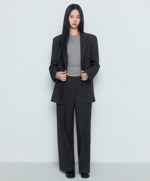 MUSINSA STANDARD WOMAN（ムシンサスタンダードウーマン）の「ウィメンズウエストバンドレスワイドスラックス[グレー]（スラックス・レディース・その他・34/32/30/24/25/26/27/29/28/31）」の3枚目の写真