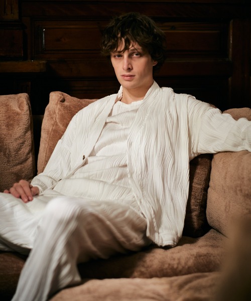 glamb(グラム)の「Willow Crepe Cardigan / ウィロークレープカーディガン(カーディガン/ボレロ・メンズ・ホワイト/ブラック・S/M/L)」の11枚目の写真