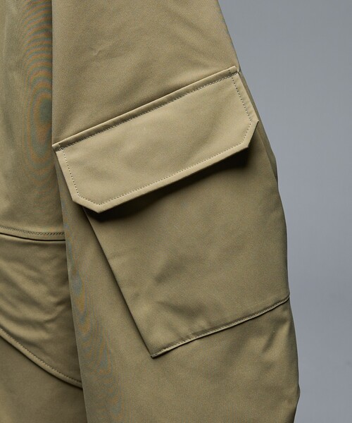 TAION(タイオン)の「TAIONライナー スタンドカラー シェルジャケット / ショートブルゾン(ブルゾン・メンズ・ブラック/ベージュ/カーキ・46/48)」の10枚目の写真