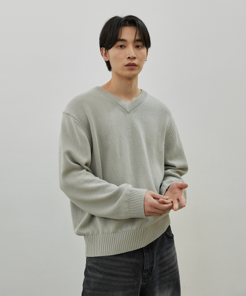 P.IN.O(ピインオ)の「Cotton V-neck semi-over knit - gray beige(ニット/セーター・メンズ・その他・MEDIUM)」の1枚目の写真