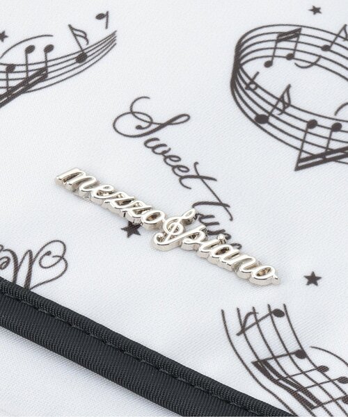 mezzo piano Junior(メゾピアノジュニア)の「サコッシュ♪(School対応)(ショルダーバッグ・キッズ・ブラック/オフホワイト・F)」の4枚目の写真