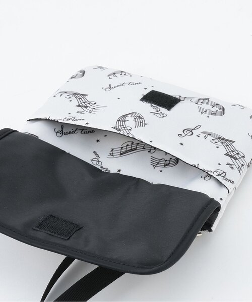 mezzo piano Junior(メゾピアノジュニア)の「サコッシュ♪(School対応)(ショルダーバッグ・キッズ・ブラック/オフホワイト・F)」の5枚目の写真
