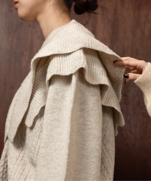 lawgy（ラウジー）の「rib frill volume sleeve cable knit / リブフリルボリュームスリーブケーブルニット（ニット/セーター・レディース・クリーム/オートミール・FREE）」の12枚目の写真