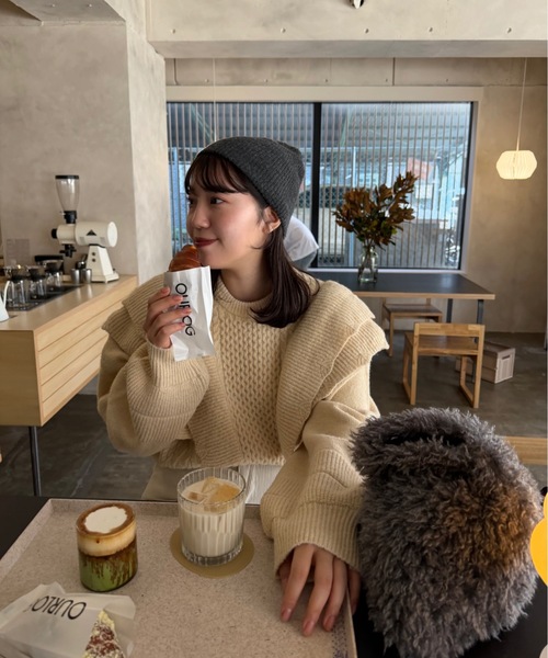 lawgy（ラウジー）の「rib frill volume sleeve cable knit / リブフリルボリュームスリーブケーブルニット（ニット/セーター・レディース・クリーム/オートミール・FREE）」の22枚目の写真