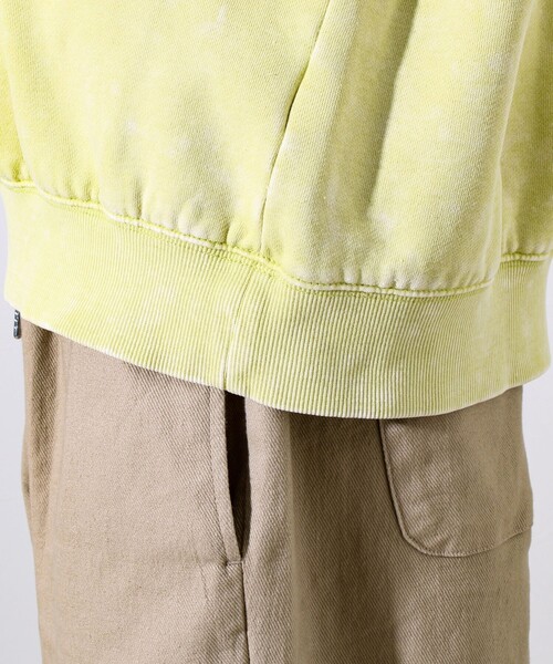 GLOSTER(グロスター)の「【雪の色ムラ】カラフルスノーパウダー裏起毛スウェット(スウェット・メンズ・ブラック/イエロー/レッド/グリーン・L/M/S)」の22枚目の写真