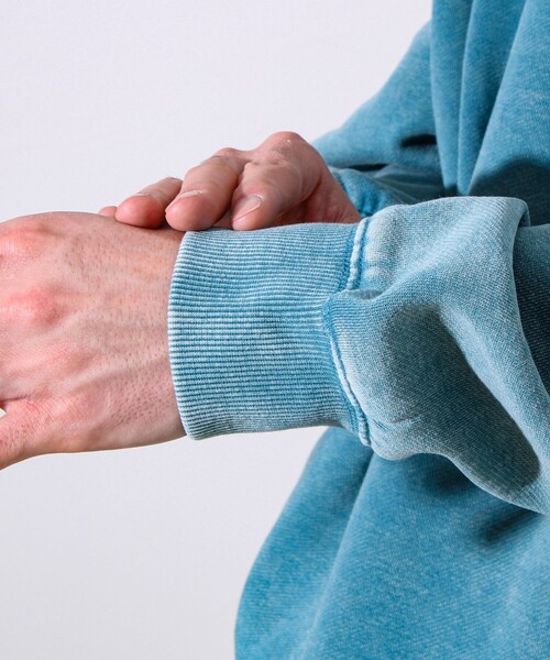 GLOSTER(グロスター)の「【雪の色ムラ】カラフルスノーパウダー裏起毛スウェット(スウェット・メンズ・ブラック/イエロー/レッド/グリーン・L/M/S)」の9枚目の写真