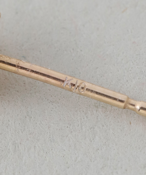 SLOBE IENA(スローブイエナ)の「SLOBE アシンメトリーピアス K10(ピアス(両耳用)・レディース・ゴールド・FREE)」の13枚目の写真