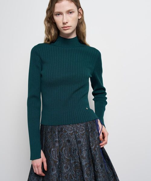 LANVIN en Bleu(ランバンオンブルー)の「ランダムリブハイネックニット(ニット/セーター・レディース・グリーン/イエロー/ブラック/オフホワイト・38)」の8枚目の写真