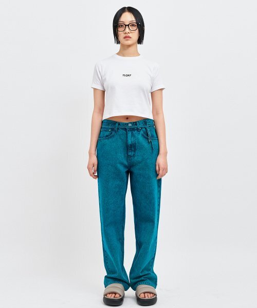 C WEAR BY THE GENIUS(シーウェアバイザジーニアス)の「ユギョフィット TLQKF クロップTシャツ(Tシャツ/カットソー・レディース・その他・size1)」の2枚目の写真