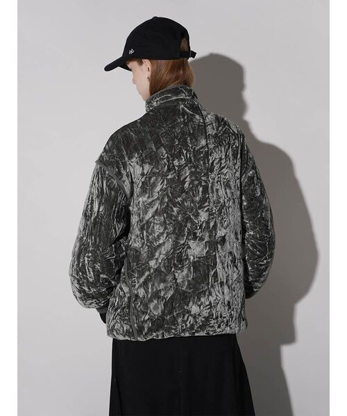 :ETHROF(イーサオブ)の「PIPING VELOUR JACKET(その他アウター・レディース・グレー/ブラック・MEDIUM)」の11枚目の写真