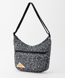 KELTY(�P���e�B)��GO OUT�f�ڃ��f���yKELTY�zES CURVE SHOULDER S �V�����_�[�o�b�O �y��(�V�����_�[�o�b�O)