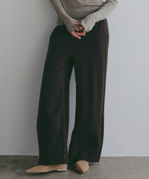 ETRE TOKYO（エトレトウキョウ）の「リラクシーキュプラパンツ（その他パンツ・レディース・ホワイト/ブラウン・S/M）」の2枚目の写真